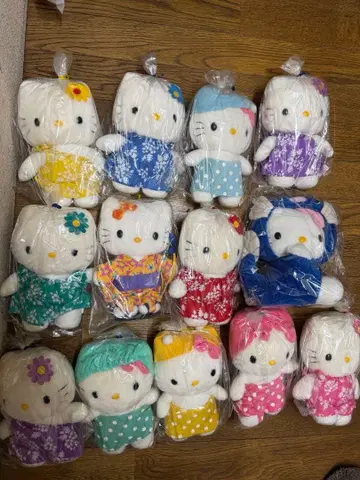 헬로키티 레트로 봉제 인형