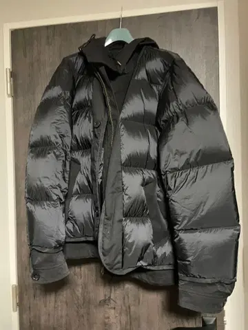 Ten C/sacai 다운 자켓 블랙