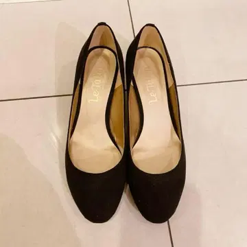 르 타탱 블랙 펌프스 낮은 힐 스웨이드풍