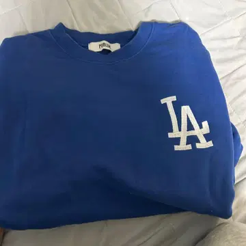 다저스 맨투맨 인기