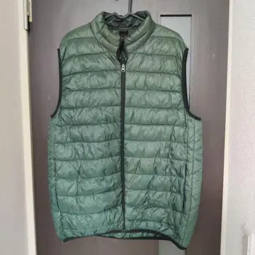 다운 퀼팅 베스트 그린