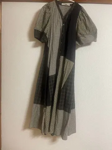 FUR FUR 체크 무늬 패치워크 반팔 롱 원피스