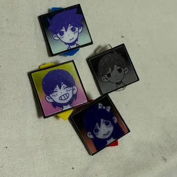 OMORI 봉돌 핀 배지 4개 세트