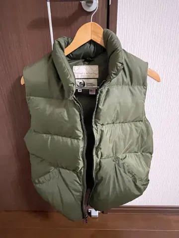 크레센트 다운 웍스 다운 베스트 Wind&Whistle 별주