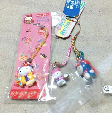 [ 오키나와 버전 ] 헬로키티 족쇄 스트랩 3개 세트