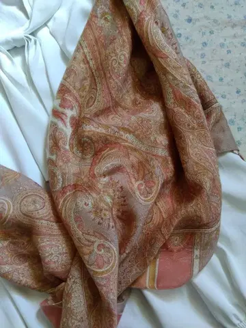 LANCEL 란셀 페이즐리 무늬 오렌지 계열 스톨