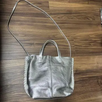 ear papillonner 토트백 실버