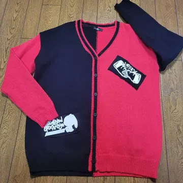 NIER 바이컬러 V넥 니트 가디건