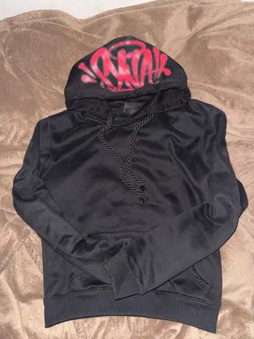 synaworld hoodies red