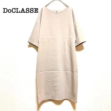 두클라쎄 원피스 베이지 반팔 포멀 깔끔한 종아리 기장 무릎 기장