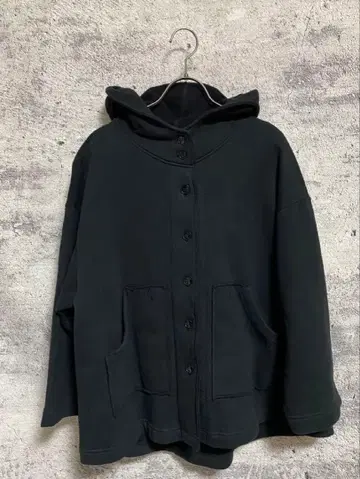 바스 코네스트 맨투맨 후드 자켓