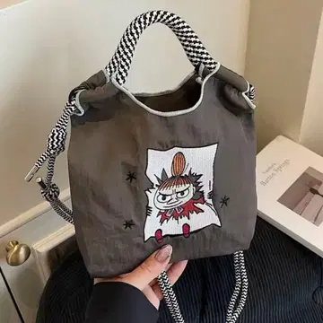 무민 리틀 미 백 자수 숄더백 새상품 카키 2WAY 인기