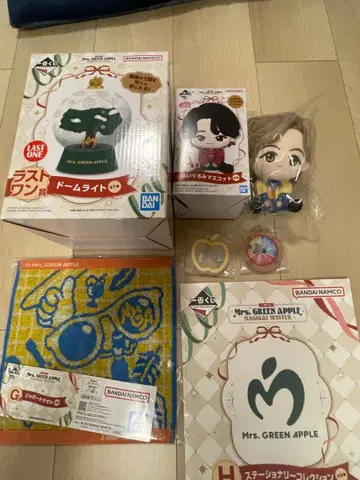 Mrs. GREEN APPLE 제일복권 묶음 판매