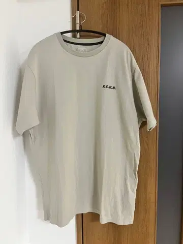 FCRB 브리스톨 엠블럼 T셔츠