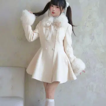 퍼 플레어 펄 더블 코트