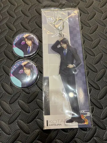 은혼 가츠라 코타로 수트 아크릴 키링 캔뱃지 세트