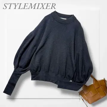 스타일 믹서 벌룬 슬리브 니트 블랙 고급 화려 페미닌 성인 여성