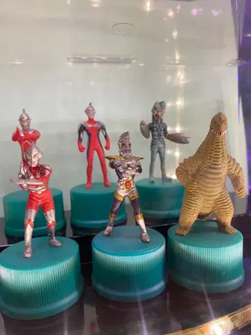 새상품급 헤이세이 울트라맨 괴수 병뚜껑 울트라맨 피규어 6체 세트