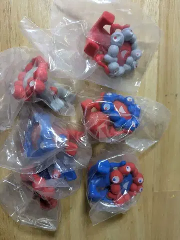 미야쿠미야쿠 가챠 캡슐 토이 세트 6개