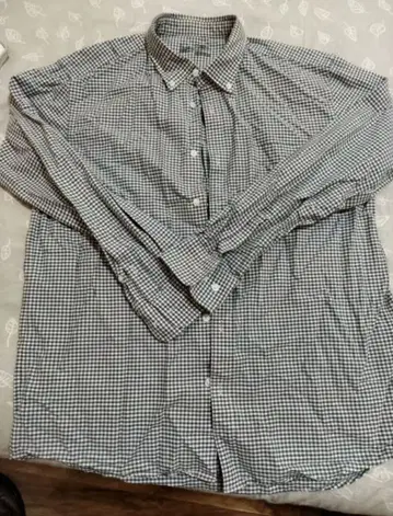 체크 무늬 버튼 다운 긴팔 셔츠