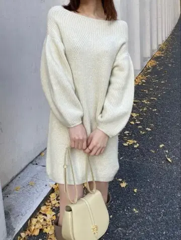 오프숄더 미니 원피스 SNIDEL