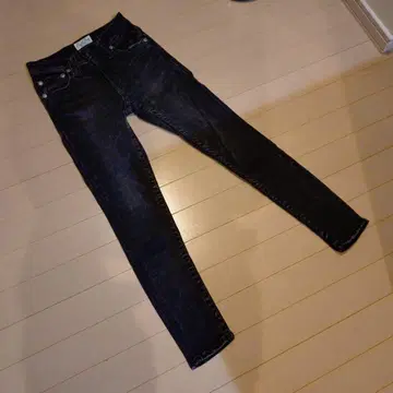 로데오 스키니 데님 23인치