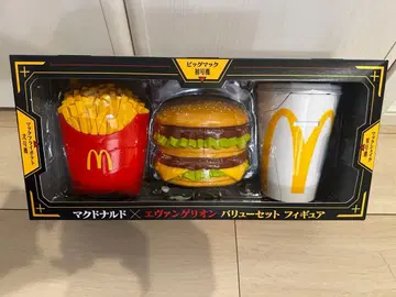 에바 x 맥도날드 콜라보 피규어