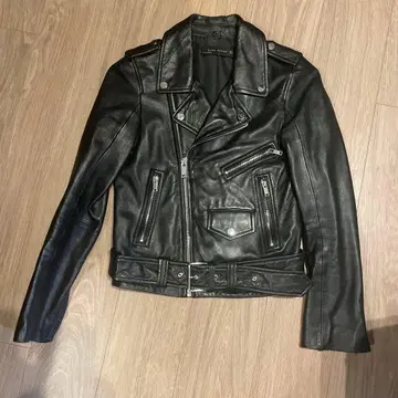[ 새상품급 ] 가격 대폭 인하 ZARA WOMAN 양가죽 자켓 S