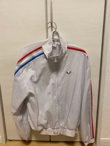 adidas JAPONA 화이트 자켓