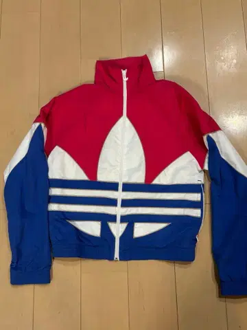 adidas 나일론 자켓 XS 사이즈