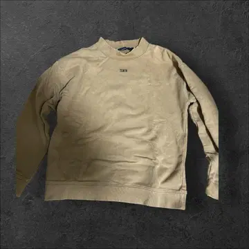 베이지 크루넥 맨투맨