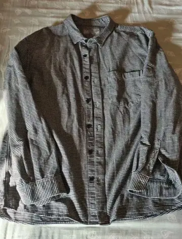 체크 무늬 긴팔 셔츠 ( 블랙 화이트 )