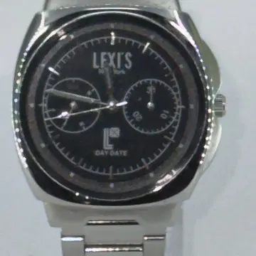 LEXIS 블랙 아날로그 손목시계 데이데이트