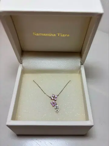 사만사 티아라 플라워 모티브 목걸이