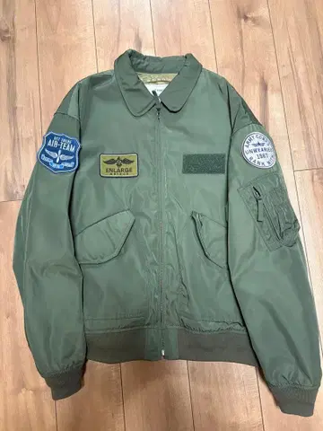 BEAMS HEART 밀리터리 자켓 M 사이즈 올리브