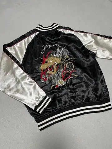 드래곤 자수 스카잔 일본제 블랙