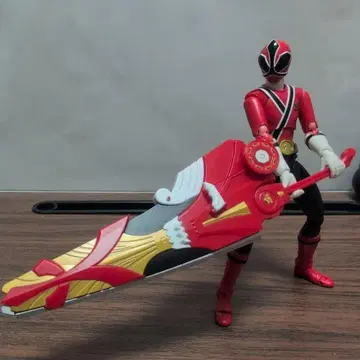 혼웹 S.H.Figuarts 신켄 레드