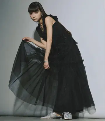 Ezick 에직 메니 리본 티어드 볼륨 원피스