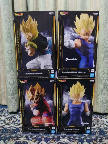 Grandista 피규어 4체 세트