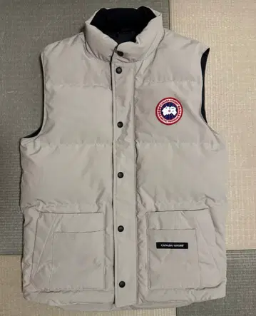 CANADA GOOSE 그레이 다운 베스트