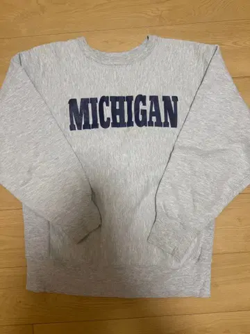 [ 90s Champion ] USA제 리버스 위브 맨투맨 빈티지