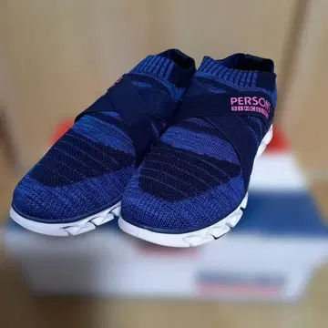 PERSON'S 네이비 슬립온 스니커즈