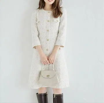 tocco closet 눈송이 장식 단추 트위드 원피스