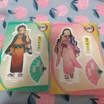 귀멸의 칼날 난자타운 카마도 탄지로와 카마도 네즈코 아크릴 스탠드 세트