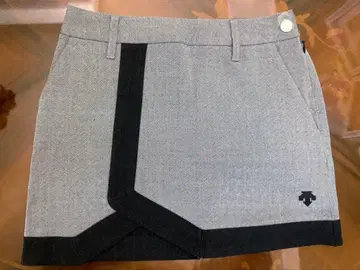 DESCENTE 그레이 타이트 스커트