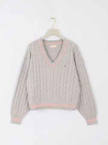 V넥 케이블 니트