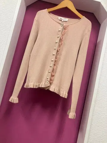 슈퍼 뷰티 플라켓 프릴 디자인 가디건