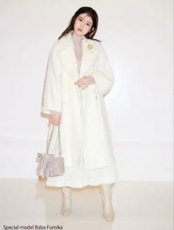 SNIDEL 샤기 코쿤 코트 IVR