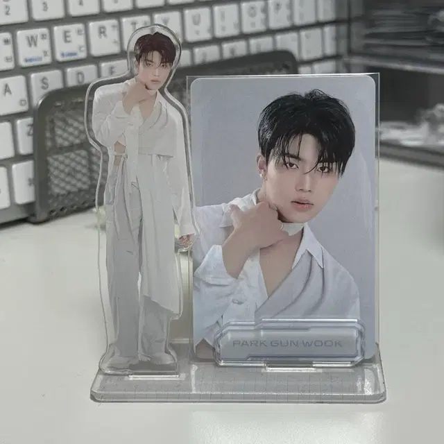 제베원 블루파라다이스팝업엠디 박건욱아크릴스탠드&포카