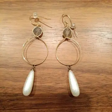 [ cui-cui ] 골드 후프 귀걸이 펄 비즈 포함